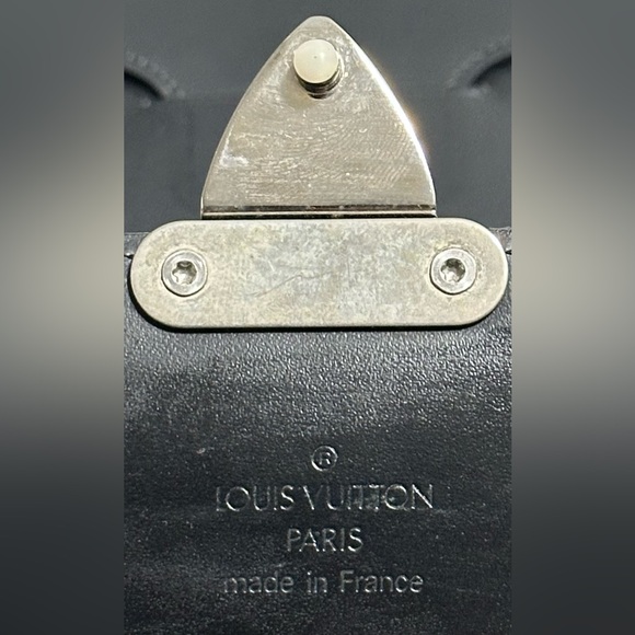 Louis Vuitton Monogram Anouchka Pochette - Picture 11 of 16